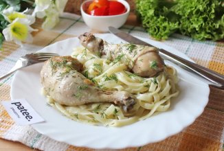 Куриные голени тушеные в пиве