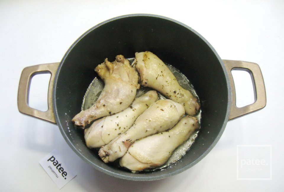 Куриные голени тушеные в пиве - Шаг 4