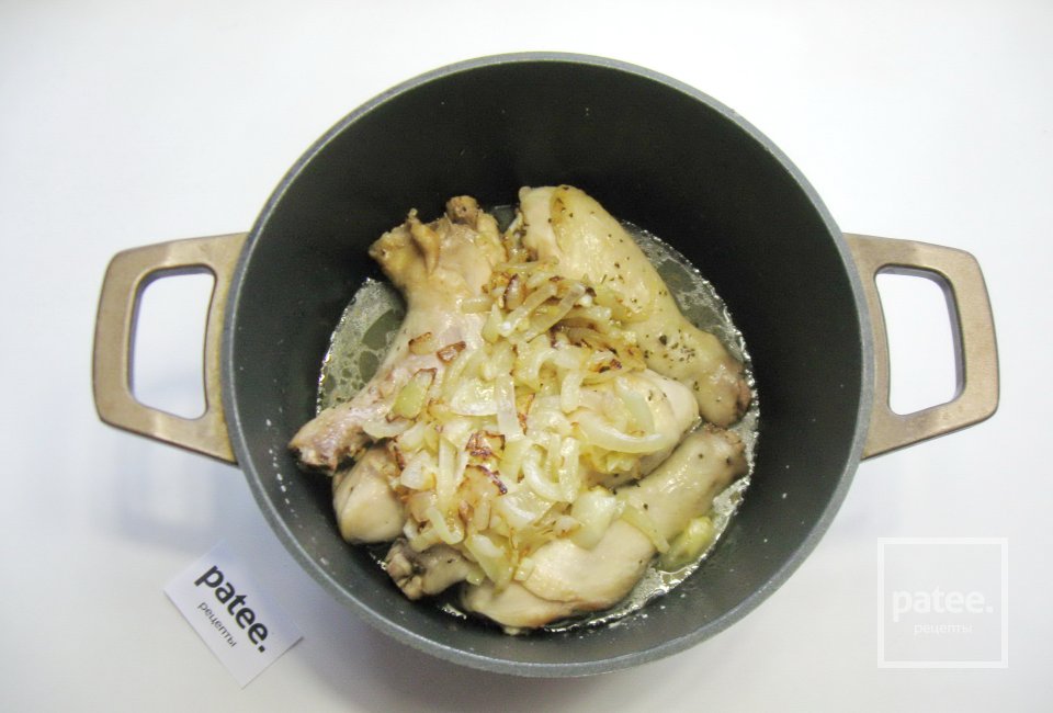 Куриные голени тушеные в пиве - Шаг 9