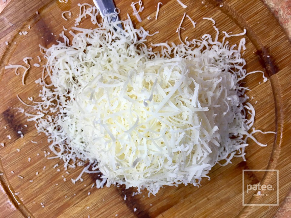 Оладьи из кабачков с сыром и сосисками. - Шаг 3