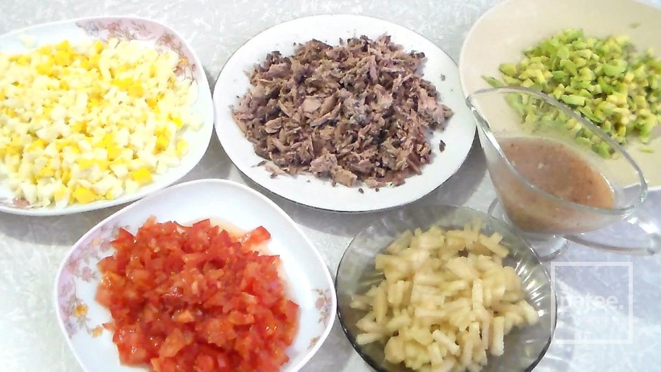 Рыбный салат без майонеза на Новогодний Стол - Шаг 6