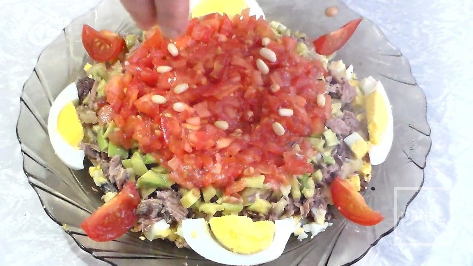 Рыбный салат без майонеза на Новогодний Стол - Шаг 8