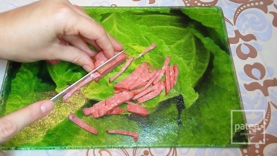 Салат " Соломка" Сытный и яркий салат - Шаг 3