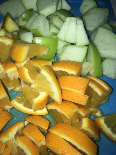 глинтвейн на брусничном морсе - Шаг 1