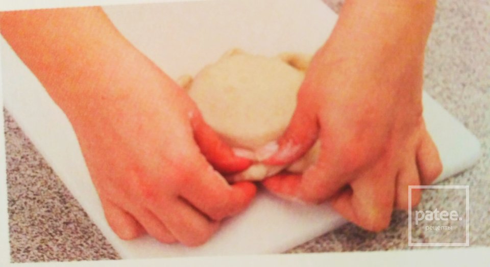 Десерт с сыром камамбер и персиковым дипом - Шаг 4