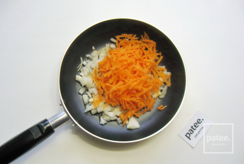 Картофельное пюре с курицей и грибами - Шаг 3