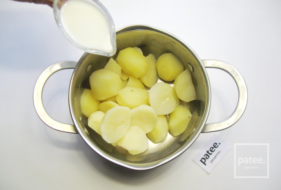 Картофельное пюре с курицей и грибами - Шаг 7