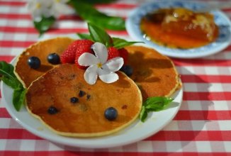 Американские блинчики с голубикой