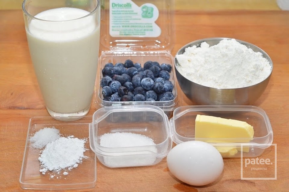Американские блинчики с голубикой - Шаг 1