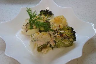 Запеканка из брокколи и цветной капусты с курицей