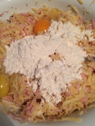 Драники с сыром и ветчиной - Шаг 5