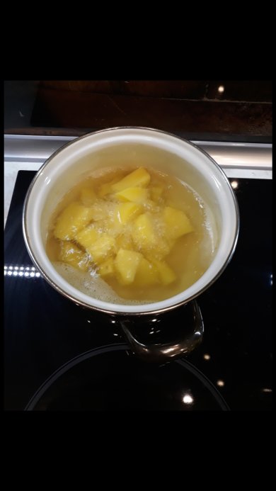 Щи из квашеной капусты с бараниной - Шаг 3