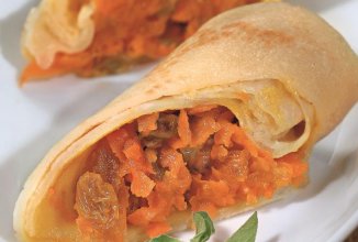 Блинчики с морковью и курагой