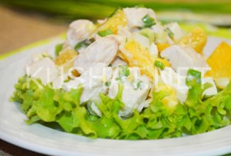 Салат с курицей и апельсинами