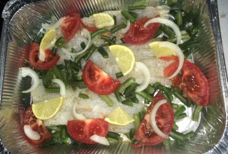 минтай с овощным гарниром