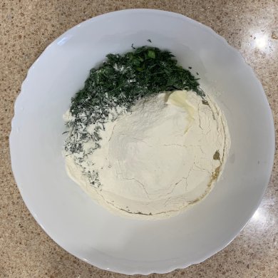 Лепёшка с сыром и зеленью - Шаг 1