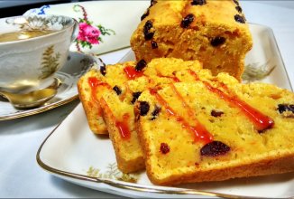 Морковный кекс с клюквой