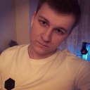 Роман Бежанов