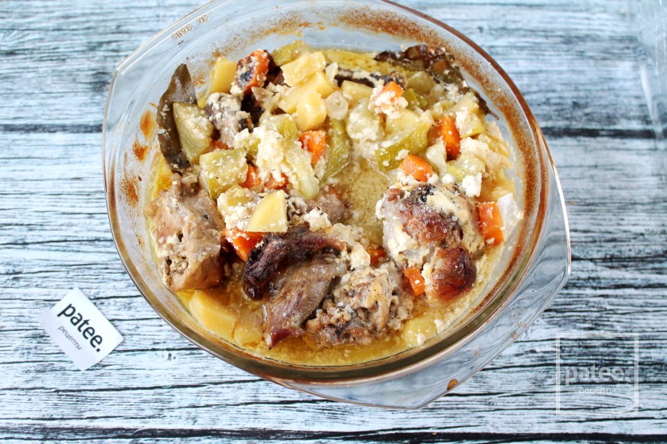 Кролик с овощами в сметане в духовке - Шаг 17