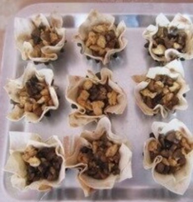 Горячая закуска в корзиночках из лаваша - Шаг 1