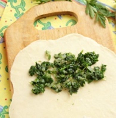 Кутабы с зеленью по азербайджански - Шаг 1