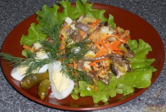 Салат с говяжьим сердцем