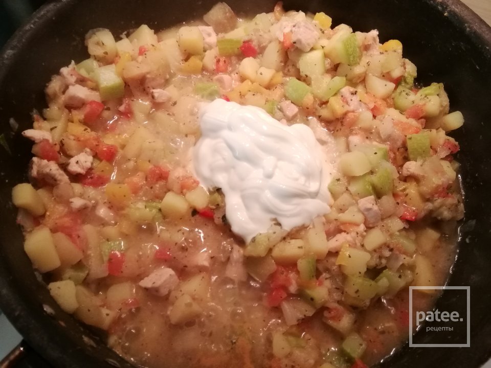 Овощное рагу в сметане - Шаг 6