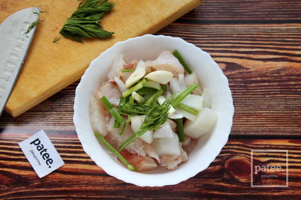 Сочные котлеты из трески с тимьяном - Шаг 7