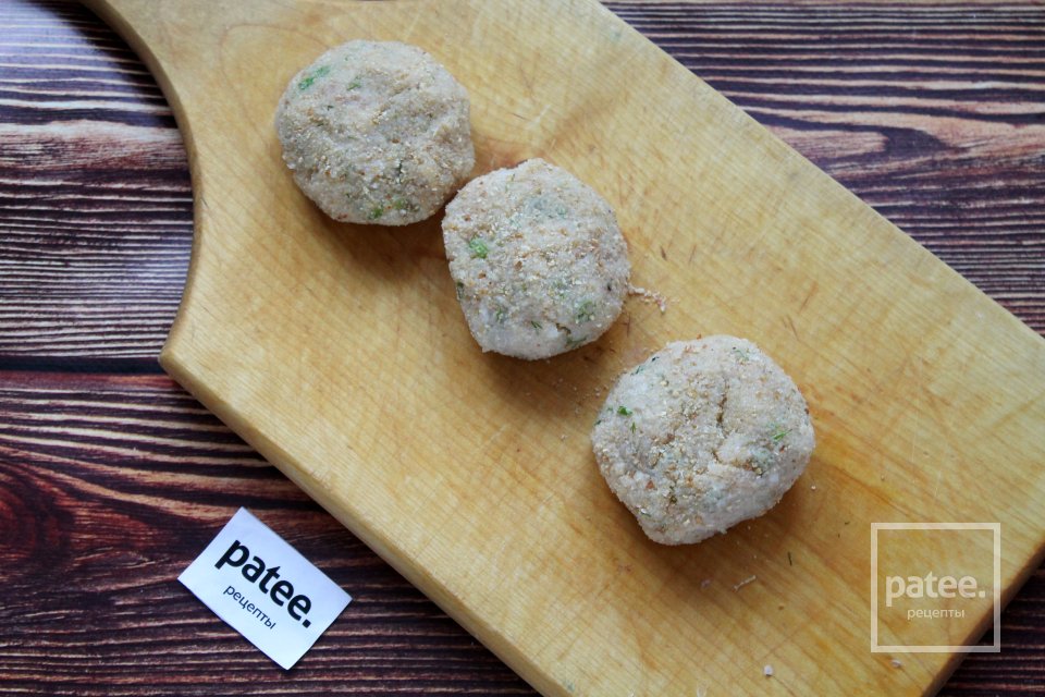 Сочные котлеты из трески с тимьяном - Шаг 12