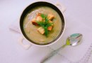 Чечевичный суп-пюре с гренками