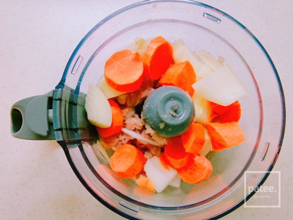 Рыбные тефтели в сметанном соусе - Шаг 1