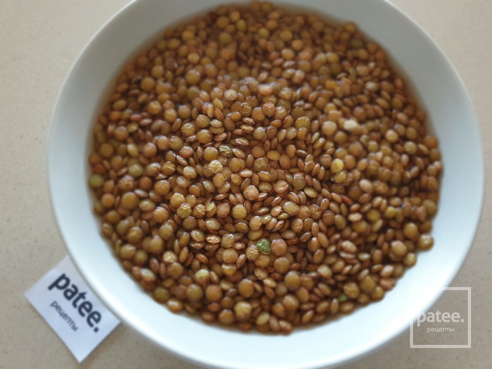 Похлебка из чечевицы с овощами и яйцом - Шаг 2