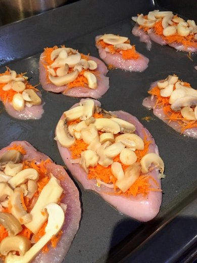 Филе куриное с грибами и овощами - Шаг 1