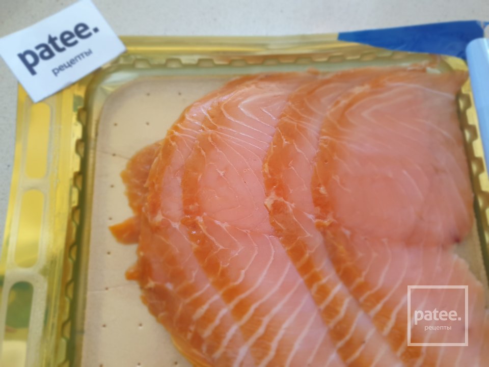 Праздничная закуска с сёмгой и икрой - Шаг 11