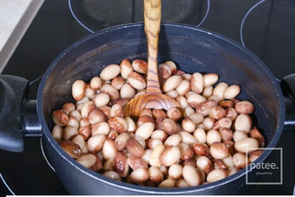 Фасоль в горшочках - Шаг 1