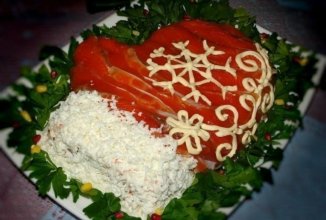 Салат «Варежка Деда Мороза» с красной рыбой