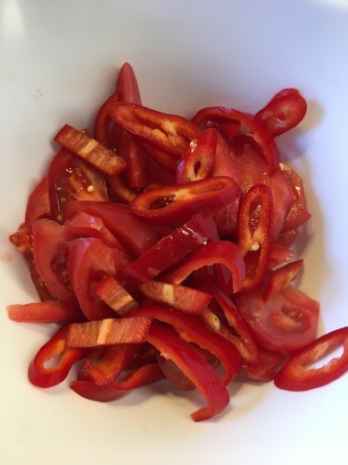 «Алый» салат 🥗 с зелёным песто - Шаг 2