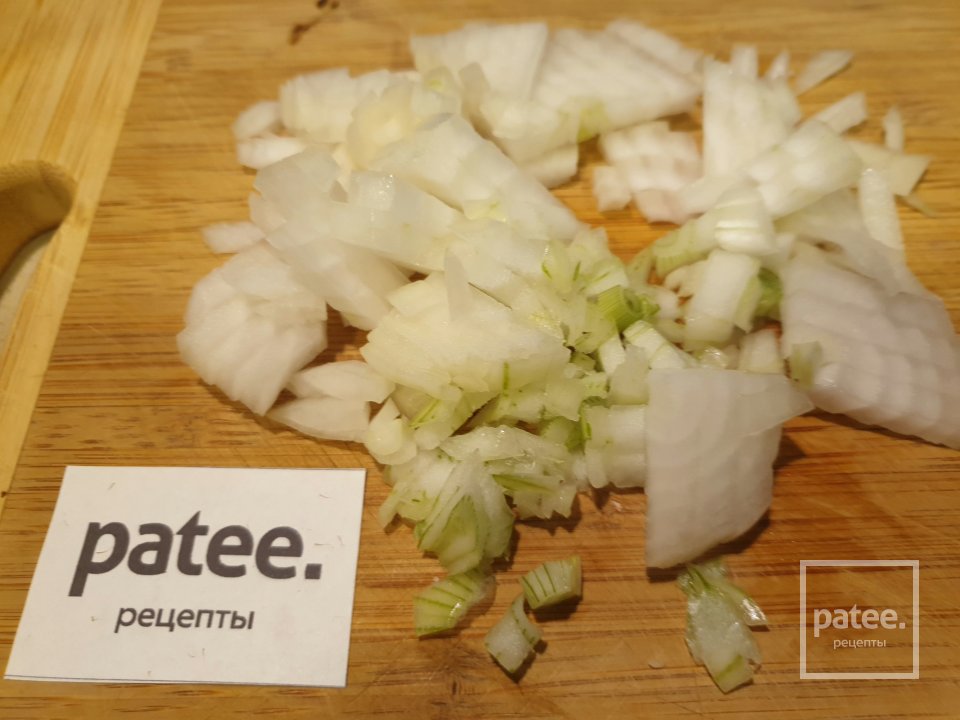 Паста феттучине под соусом болоньезе - Шаг 1