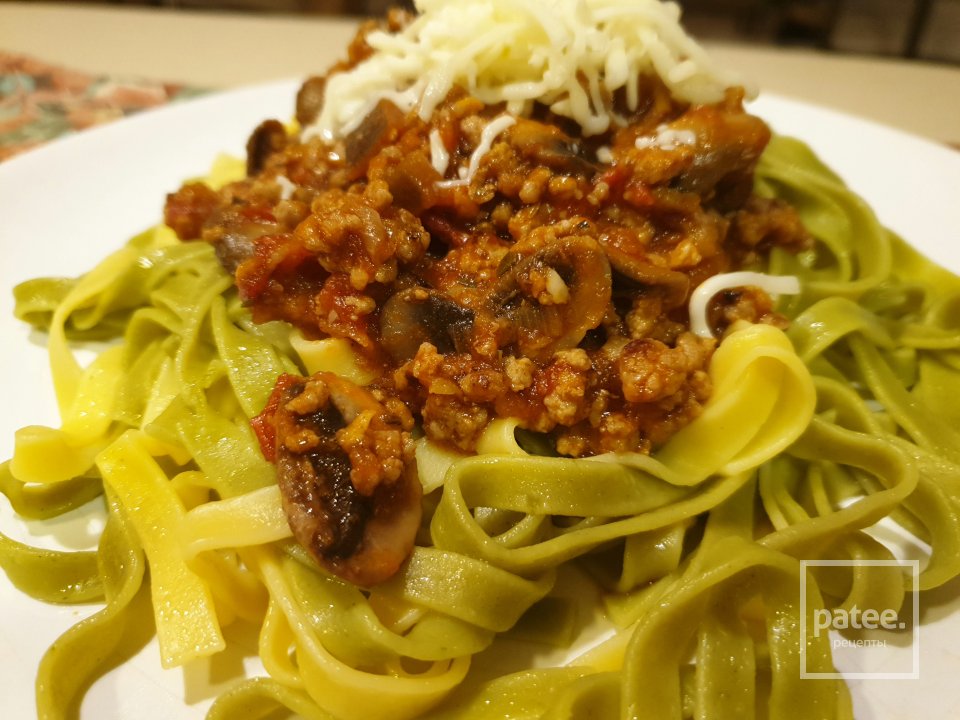 Паста феттучине под соусом болоньезе - Шаг 12