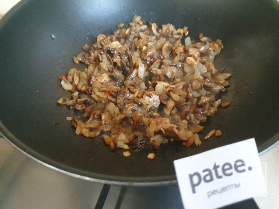 Канелоне с начинкой из брокколи и шампиньонов - Шаг 8