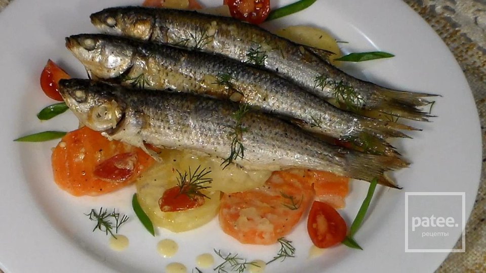 Как приготовить кефаль в духовке с овощами - Шаг 11