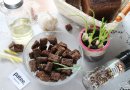 Сухарики с чесноком из бородинского хлеба