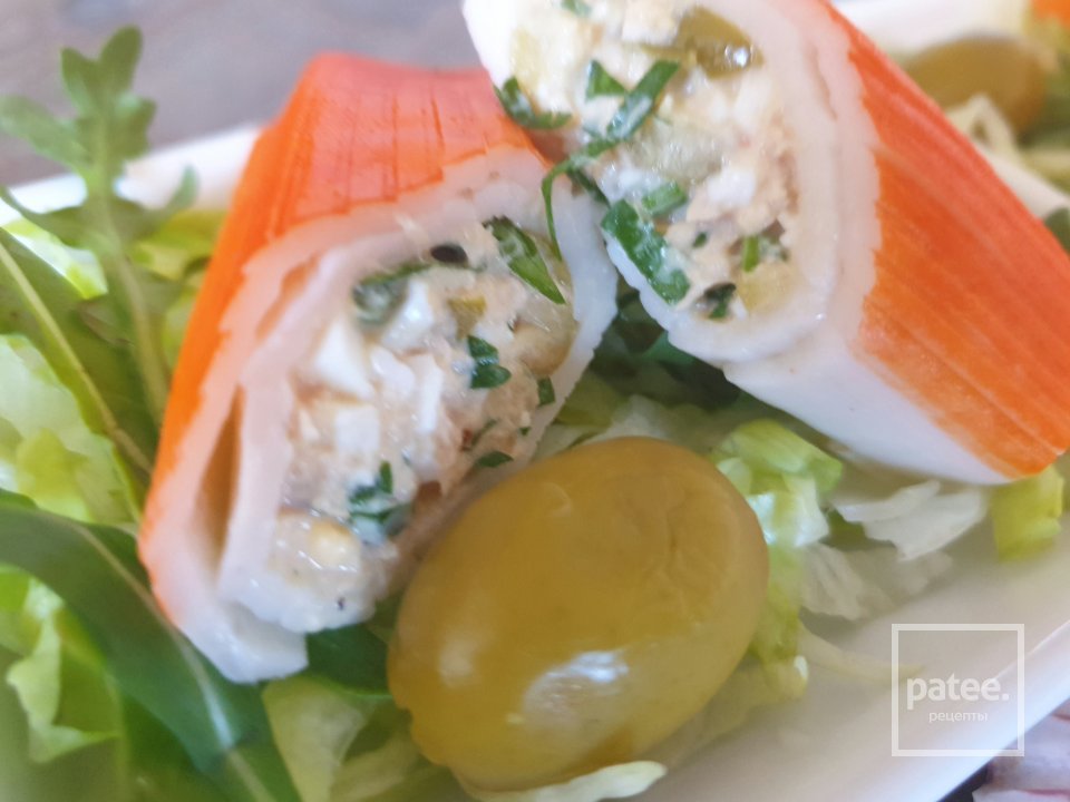 Лёгкая закуска с фаршированными крабовыми палочками - Шаг 13