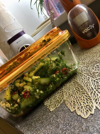Малосольные огурцы 🥒 с мёдом - Шаг 4