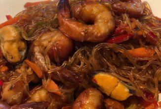 Стеклянная лапша с морепродуктами