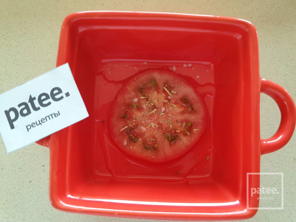 Салат с запеченной моцареллой и клубникой - Шаг 3