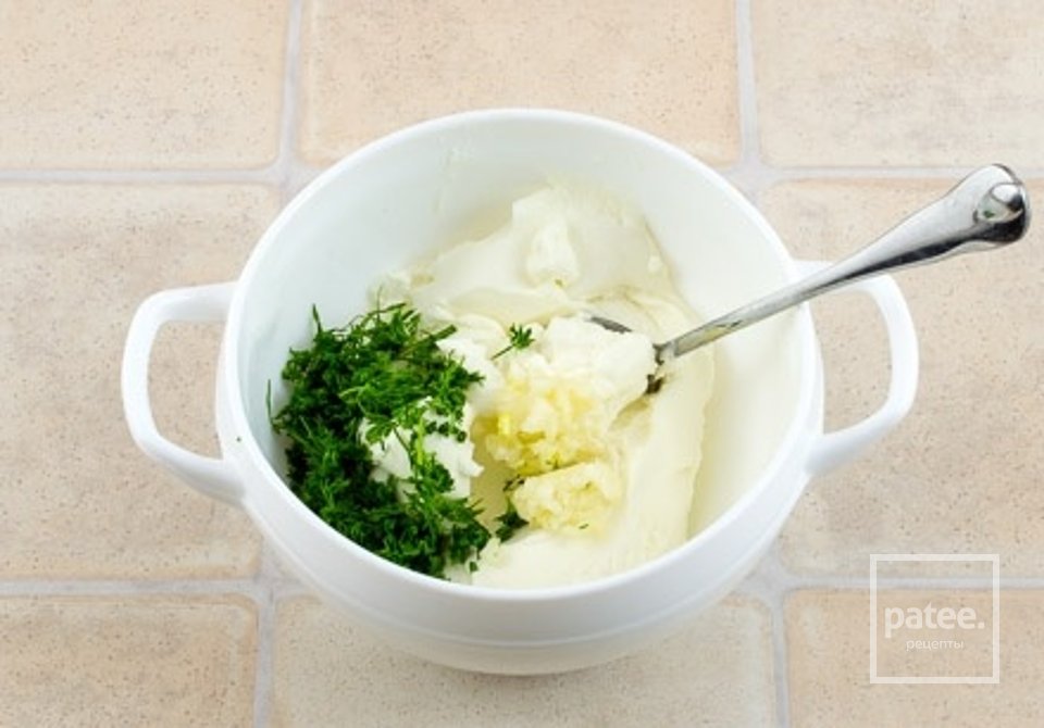 Морковный рулет со сливочным сыром - Шаг 8