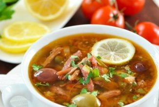 Солянка сборная мясная