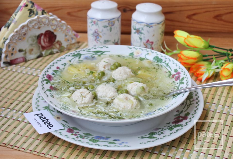 Суп с молодой капустой и зеленым горошком - Шаг 12