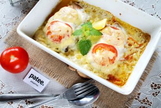 Горбуша в духовке с овощами и сыром